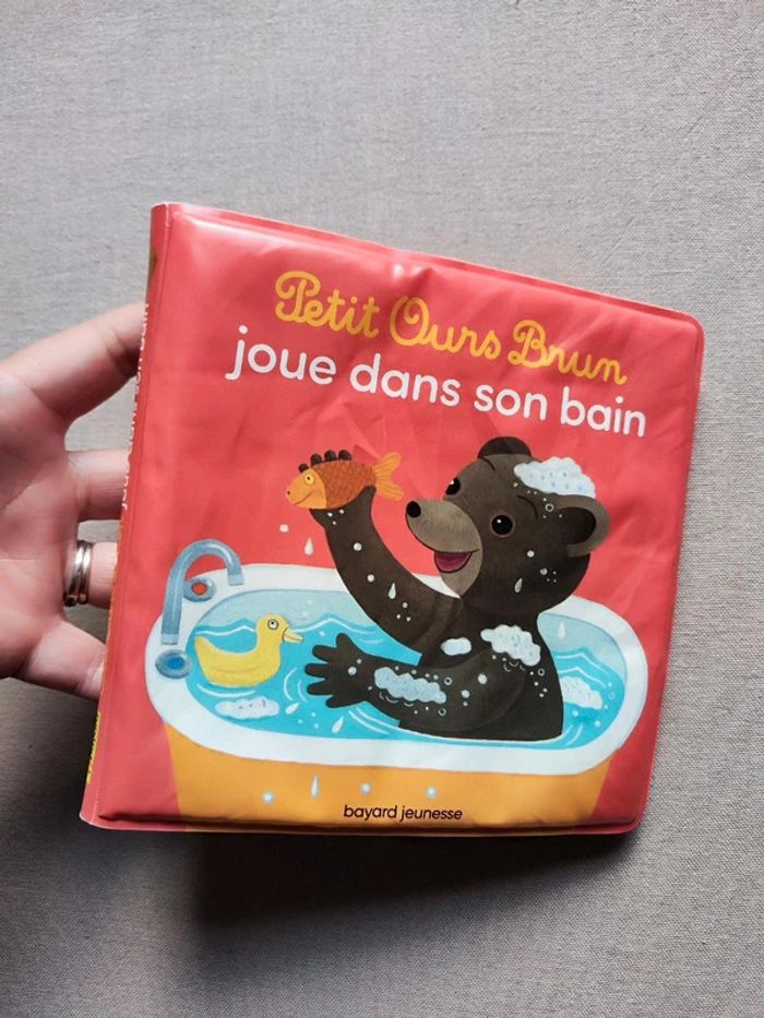 Livre de bain Petit Ours Brun - photo numéro 3