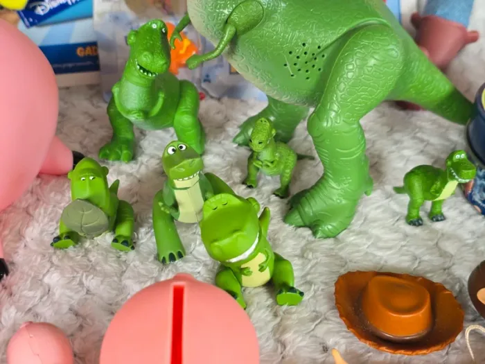 Gros lot de jouets Toy Story - photo numéro 15