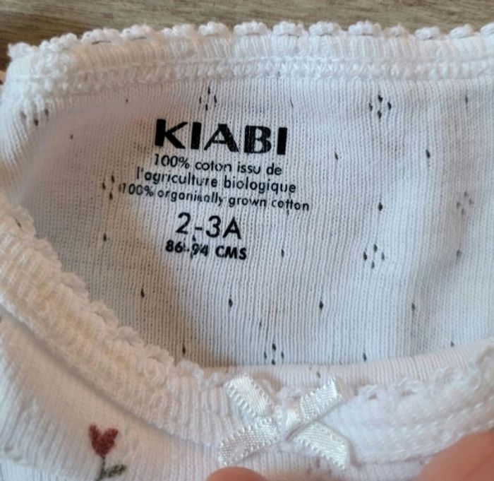 Lot de 3 t-shirts taille 2/3ans - photo numéro 5