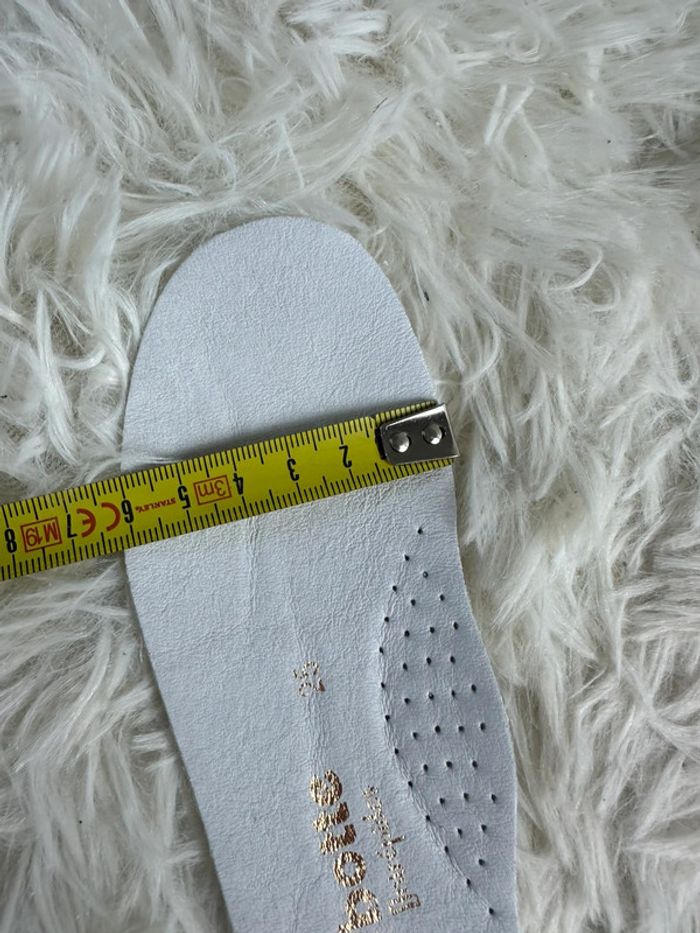 Paire de basket Babybotte taille 25 - photo numéro 7