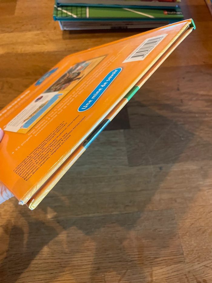 Livre Les dinosaures avec des pages lavables - photo numéro 6