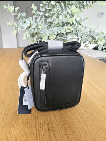 Sac bandoulière Tommy Hilfiger
