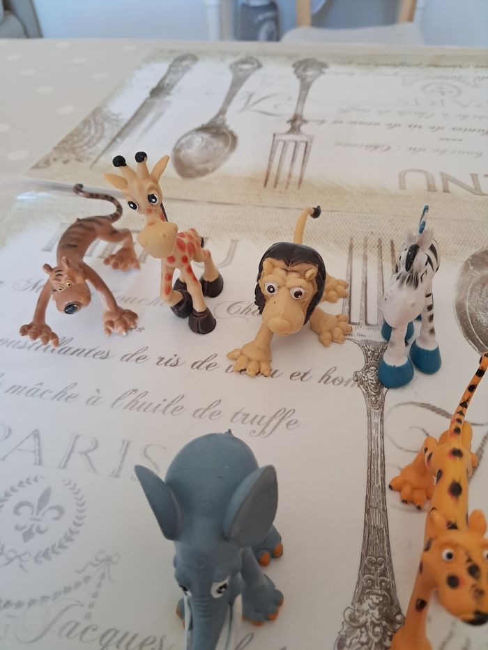 Figurines animaux  x 6 - photo numéro 3