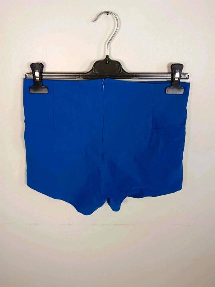 C32 short bleu Mim 34 - photo numéro 2