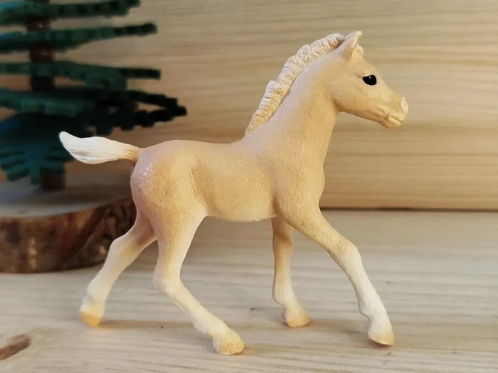 Schleich Pouliche beige figurine animal équipé - photo numéro 3