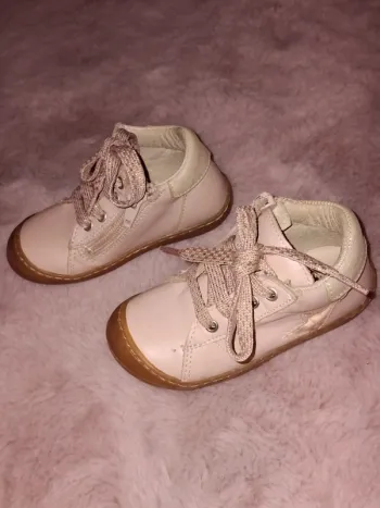 Chaussures taille 22