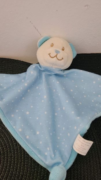 Doudou plat triangle ours bleu blanc étoiles RPC