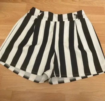 Short femme M