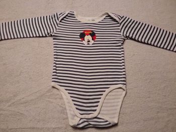 Body Disney Baby 18 mois (réf perso I12)(familleac72)