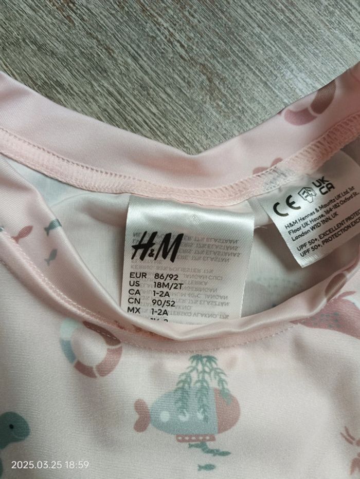 Maillot anti uv / tee-shirt de bain , upf50 - photo numéro 2