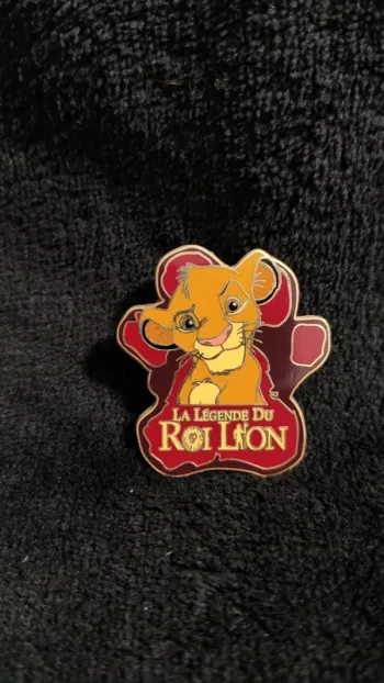 Pin's Disney le roi lion