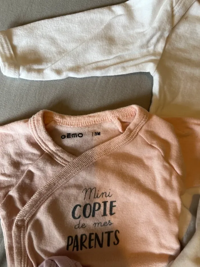🐧 Lot de 7 bodies bébé 3M – Imprimés, messages & unis - photo numéro 4