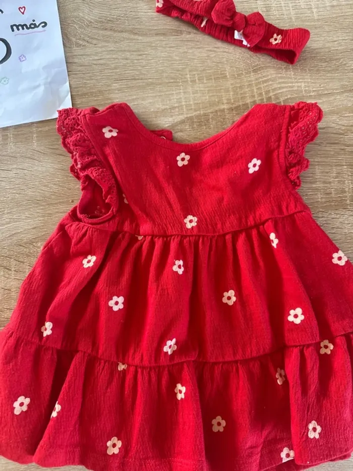 Tenue robe bébé fille 6 mois - photo numéro 2