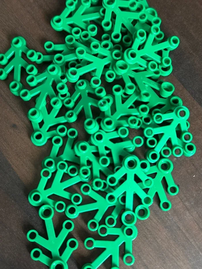 30 petites feuilles Lego 4x3 réf 2423 couleur Green - photo numéro 2