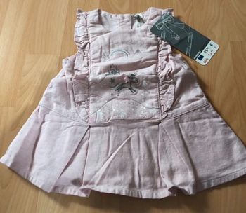 Très jolie robe fille 6 mois orchestra