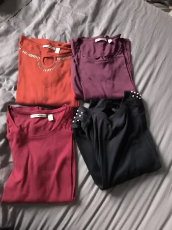 Lot de 4 tee shirts manches longues Punto roma taille M