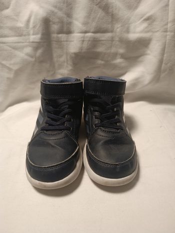 Basket adidas taille 27