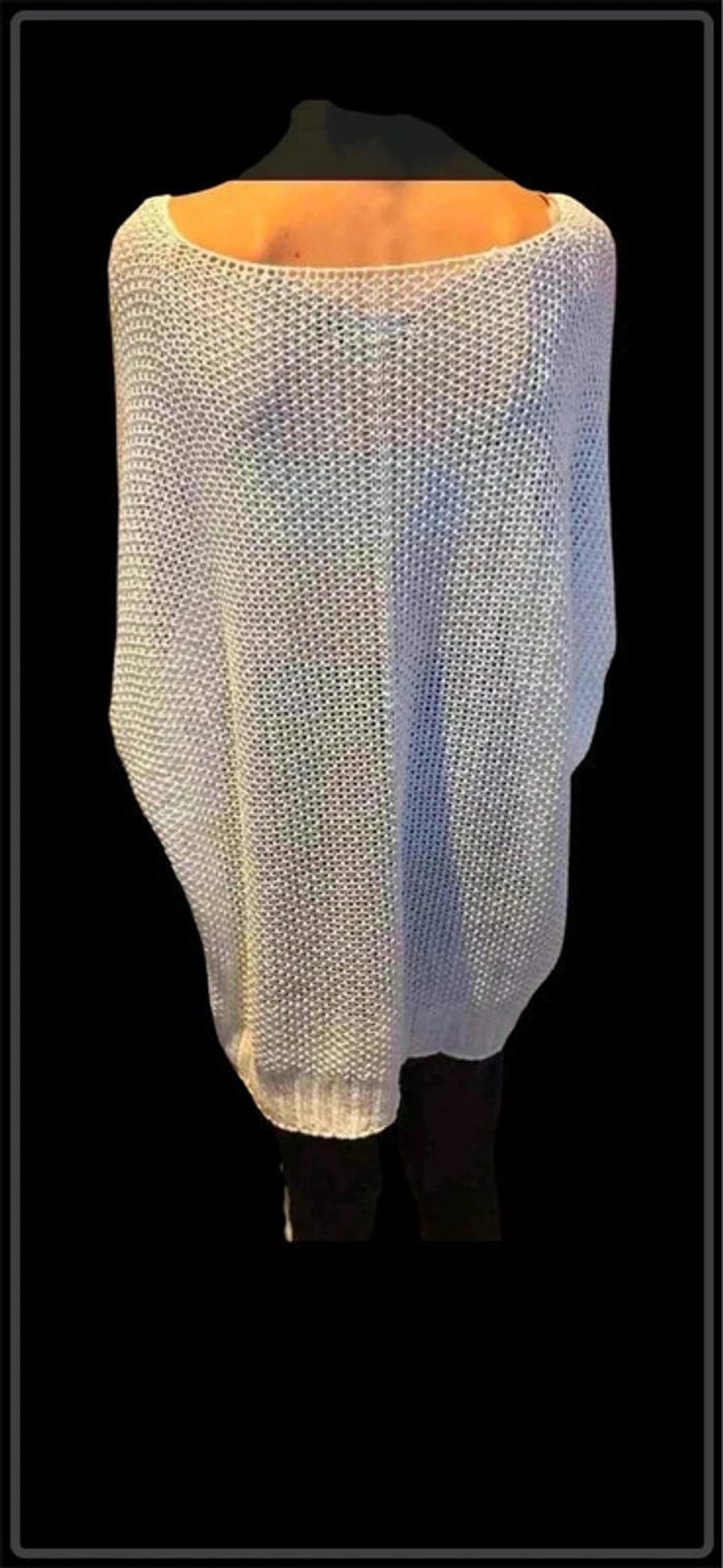 Pull en maille transparent taille 38 marque today - photo numéro 2