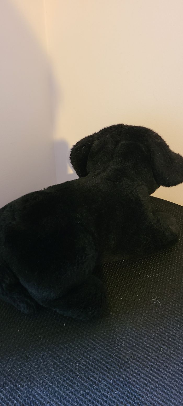 Doudou chien noir couché la pelucherie - photo numéro 6