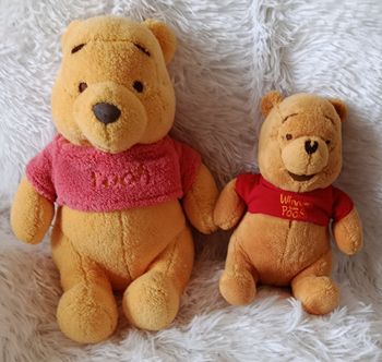 Lot de 2 doudou peluche Winnie l'ourson 1 grand 1 moyen - Disney 