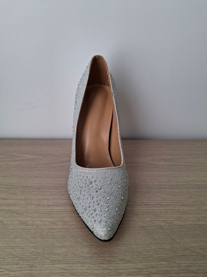 Talons à paillettes 38 - photo numéro 3