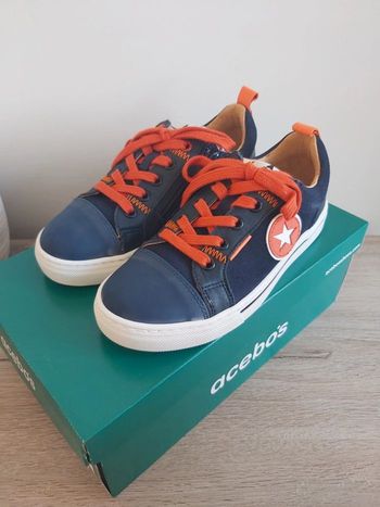 Chaussures basses garçon neuves acebo's
