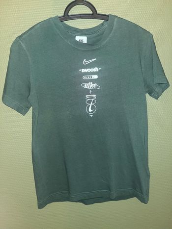 T-shirt Nike