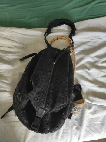 Sac main dos
