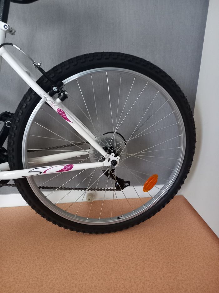 VTT 26 pouces " Hard Tail Girl " - photo numéro 4