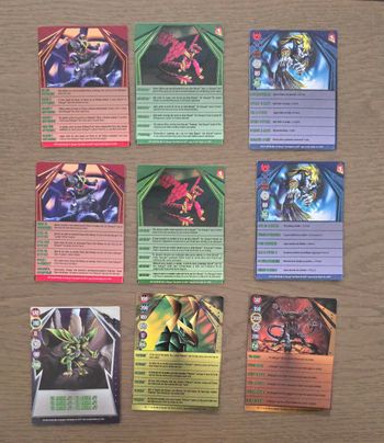Lot de 9 cartes bakugan en parfait état 