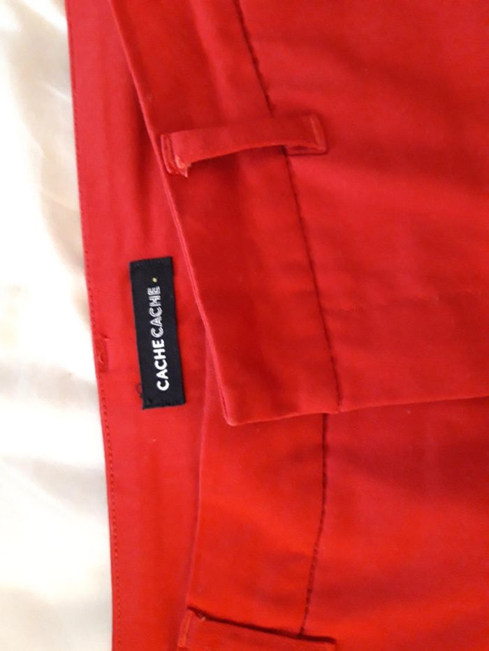 Pantalon rouge cache-cache - photo numéro 3