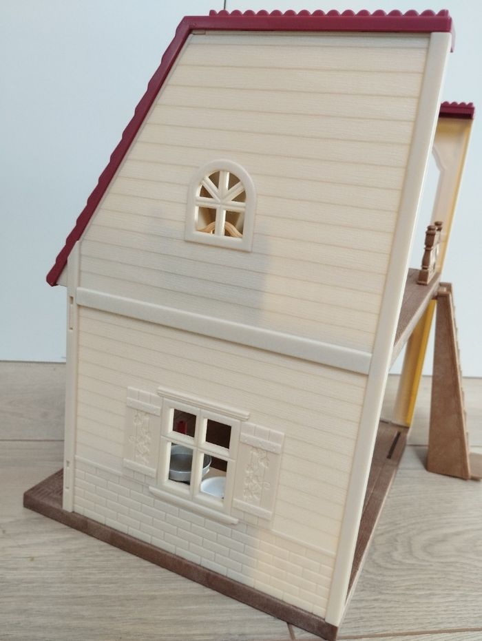 Maison de poupées cosy cottage sylvanian - photo numéro 3