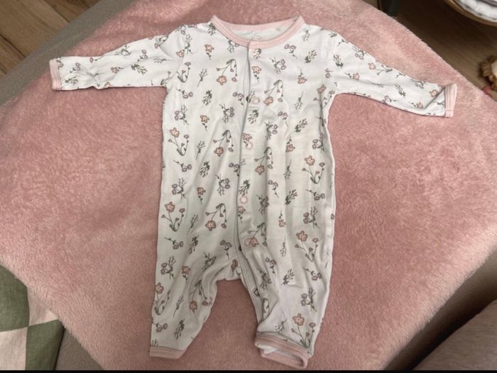 Pyjama fleurs 1 mois