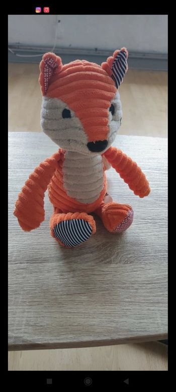 Animal en peluche orange