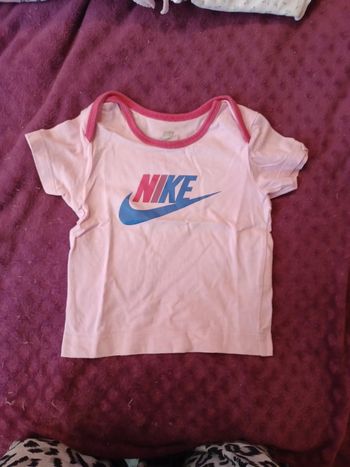 Tee shirt nike 12 mois