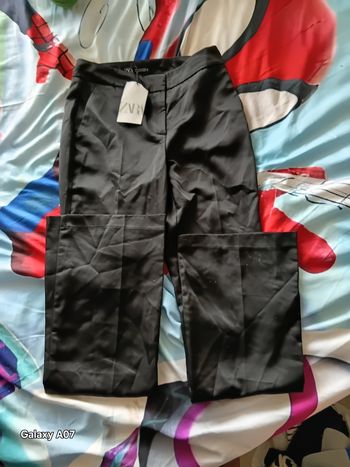 Pantalon Zahra neuf