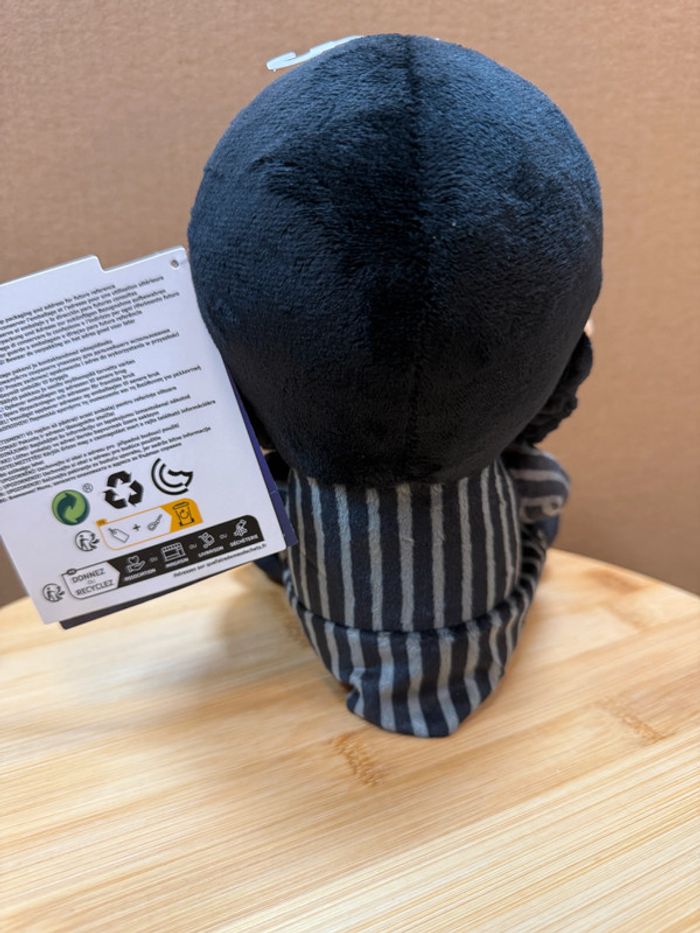 Peluche Mercredi Addams – Kidrobot Officielle - photo numéro 3