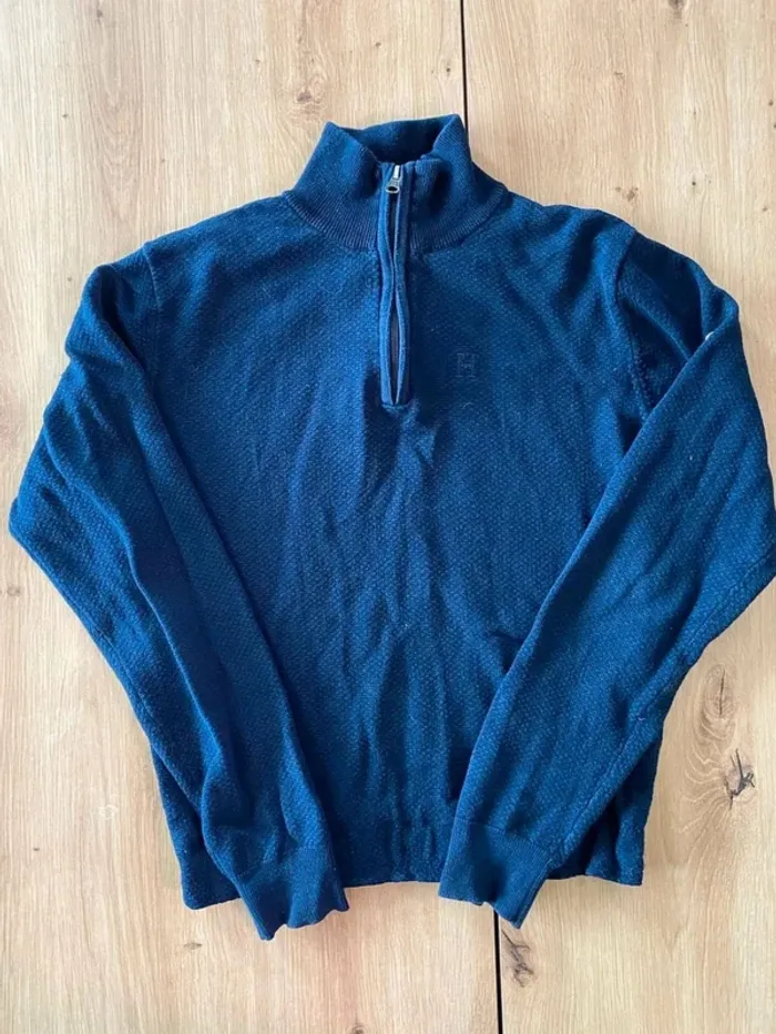 Polo Harcour bleu  marine – Taille S  – Très bon état