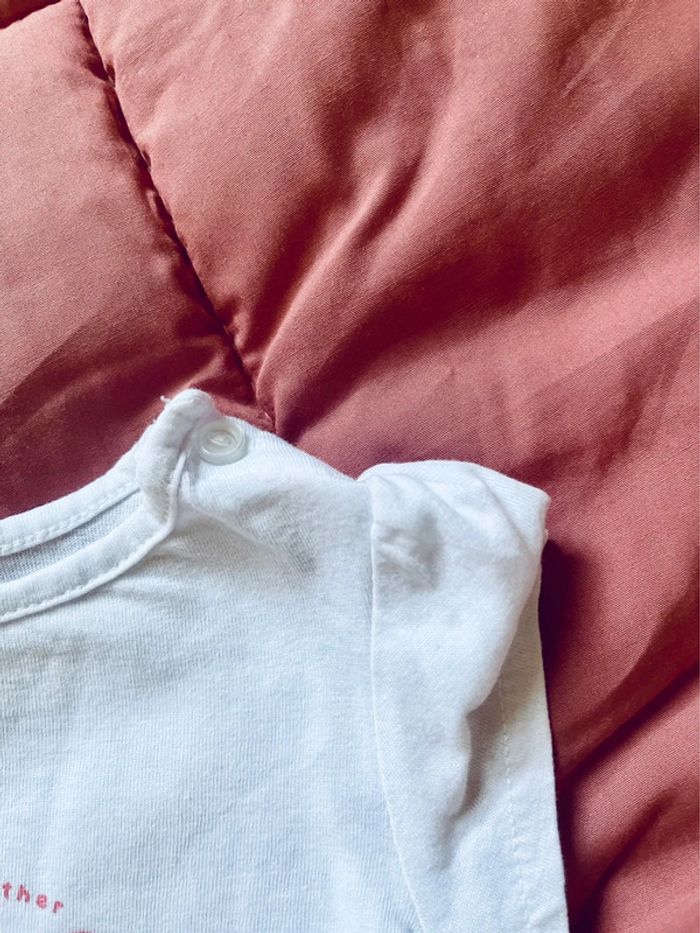 Lot de deux tee-shirt- Taille 3 mois-Kiabi et Obaïbi - photo numéro 5