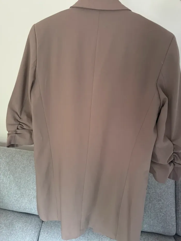 Veste longue cintrée manches 3/4 Vero Moda taille 40 - photo numéro 3