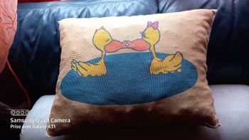 2 coussins enfant neufs
