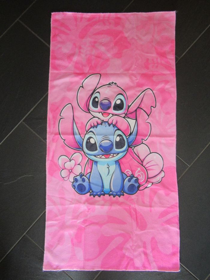 Petite Serviette de plage Stitch & Angel neuve