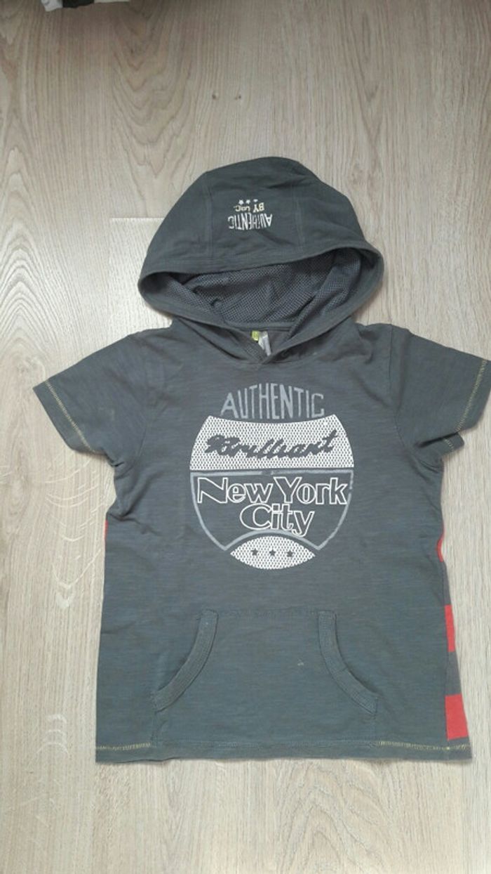 T shirt à capuche Orchestra