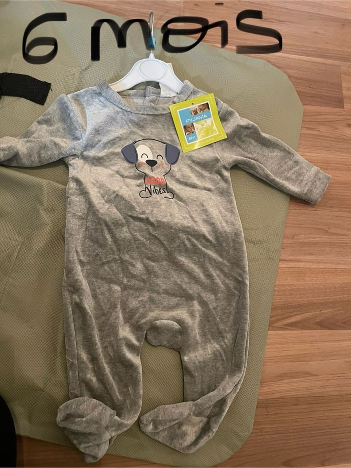 Pyjama bébé 6 mois