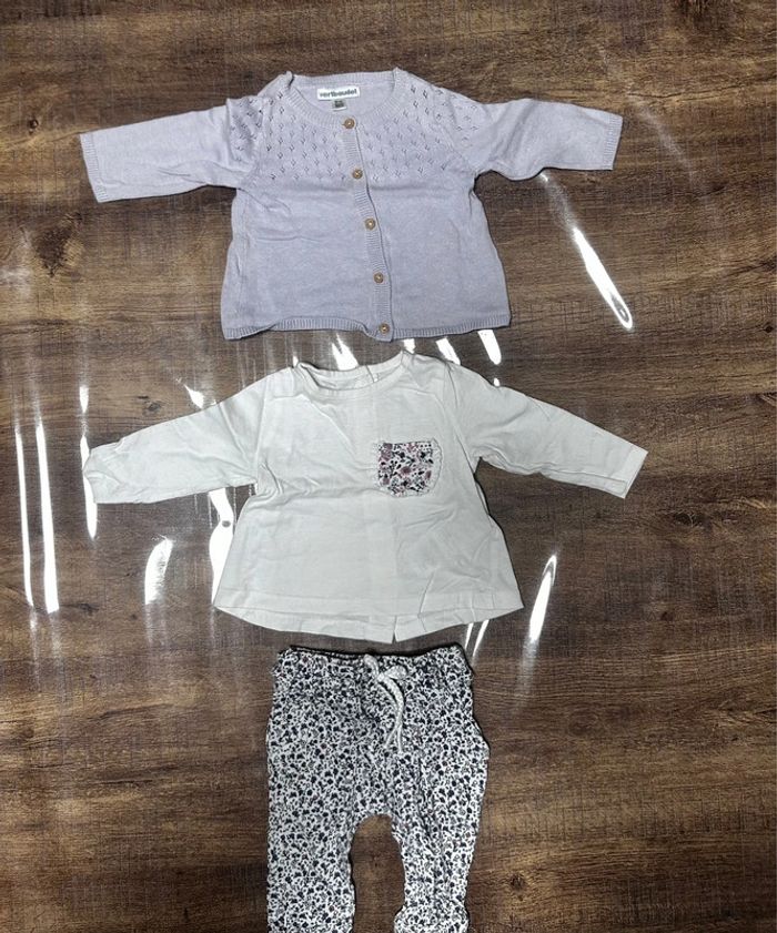 Lot vêtements fille 3mois - photo numéro 3