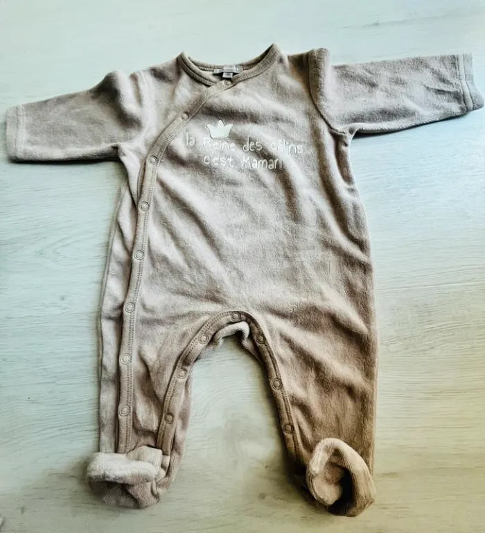 Grenouillère x2 Taille 1 mois - photo numéro 4