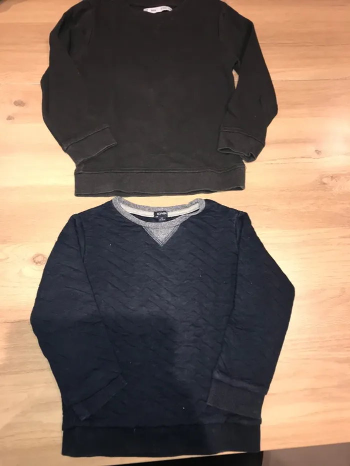 Sweat-shirt taille 5 ans