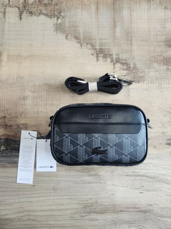 Petite sacoche a bandoulière