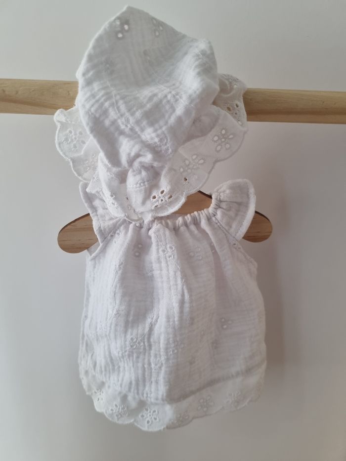 Robe et chapeau poupée - photo numéro 5