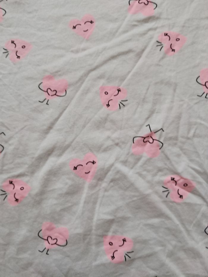 Tee-shirt marque Kiabi taille 12 ans - photo numéro 2